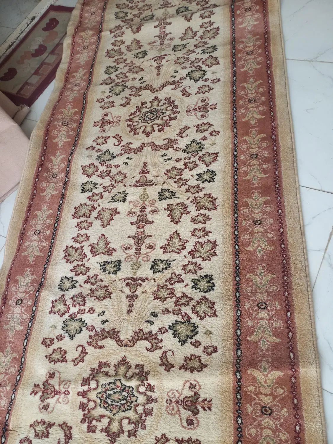 کناره ۷۰۰شانه ۵متر|فرش|مشهد, هفت تیر (نه دره)|دیوار