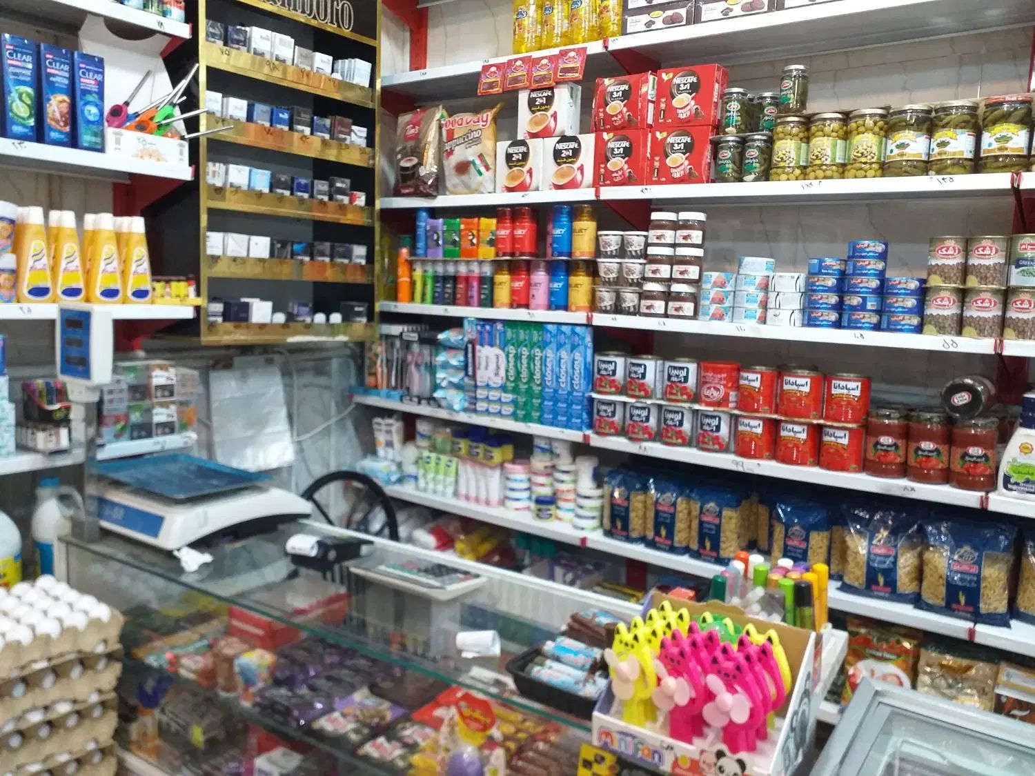 واگزاری سوپرمارکت فعال|اجارهٔ مغازه و غرفه|مشهد, استاد یوسفی (شهرک غرب)|دیوار