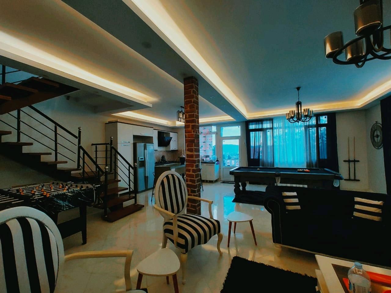 خانه ویلایی 280متر 210بنا در مهرآباد رودهن|فروش خانه و ویلا|رودهن, |دیوار