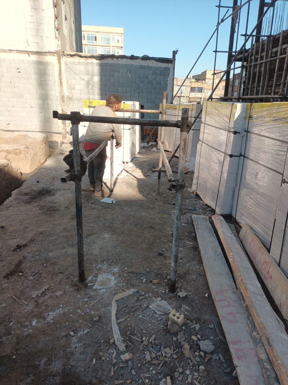 داربست فلزی،چهارپایه|مصالح و تجهیزات ساختمان|مشهد, سجاد شهر|دیوار