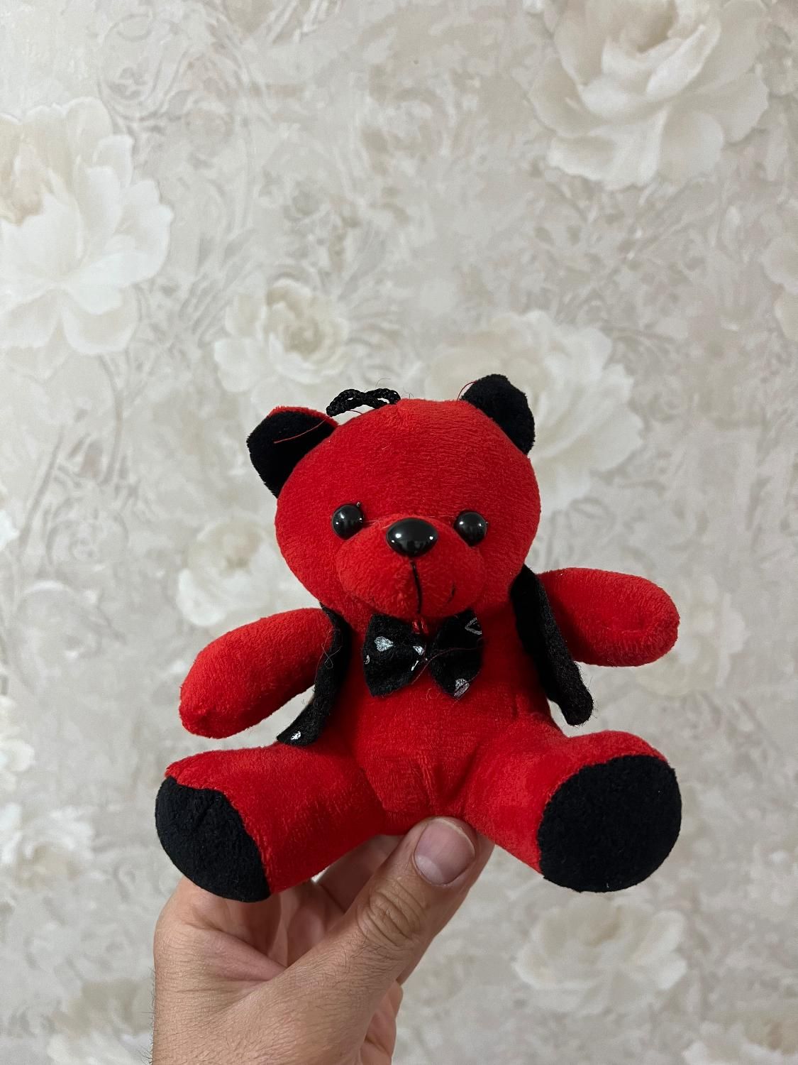 خرس قلبی|اسباب‌‌بازی|شیراز, باغ تخت|دیوار