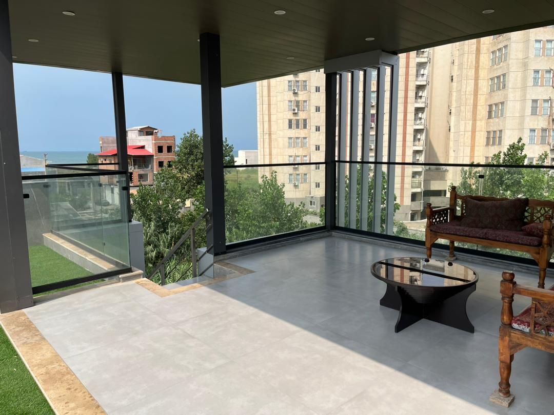 ویو دریا روف گاردن رویایی همراه جکوزی و استخر|اجارهٔ کوتاهمدت ویلا و باغ|فریدونکنار, |دیوار