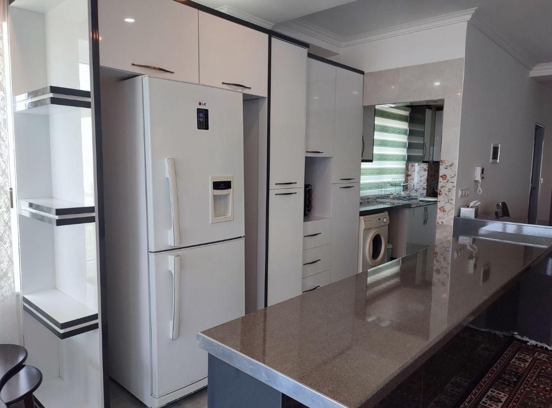 فروش واحد ۱۱۷ متر چشم انداز بینظیر دریا و جنگل|فروش آپارتمان|فریدونکنار, |دیوار