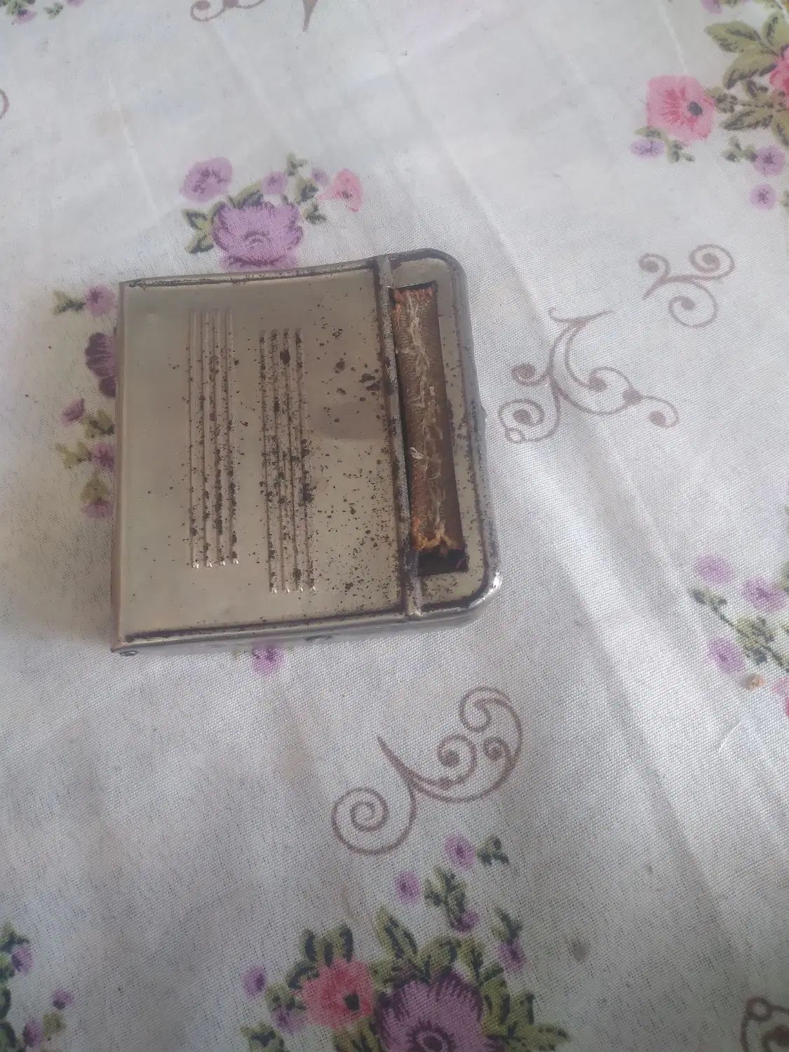 یک تولید سیگار دستی از120سال پیش بسیار قدیمی|کلکسیون اشیاء عتیقه|اصفهان, دوطفلان|دیوار