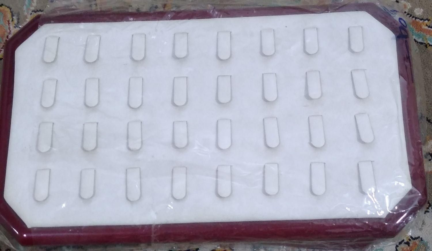 مانکن واستند بدلیجات|زیورآلات و اکسسوری|قم, سالاریه|دیوار