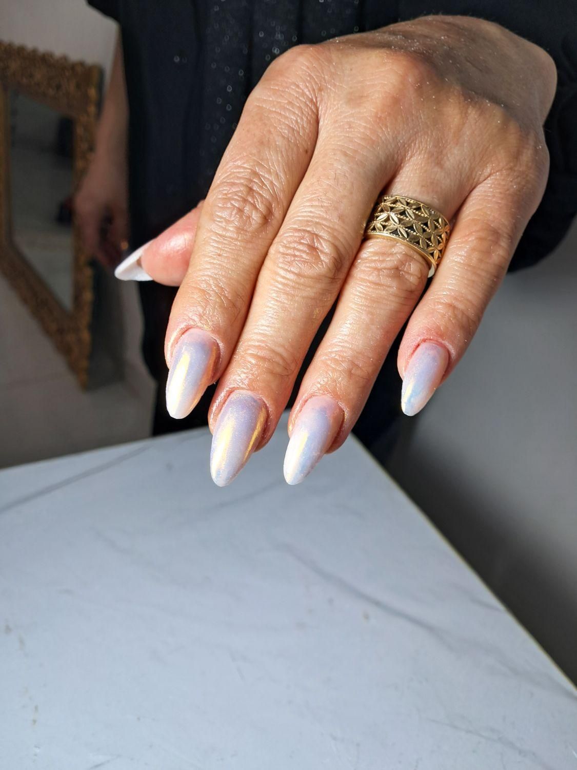 کاشت ناخن|خدمات آرایشگری و زیبایی|الوند, |دیوار