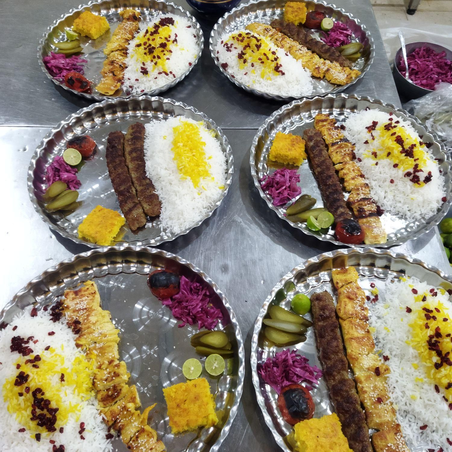 تهیه غذا اخلاقی|خدمات پذیرایی، مراسم|کاشان, باغ ماجد|دیوار