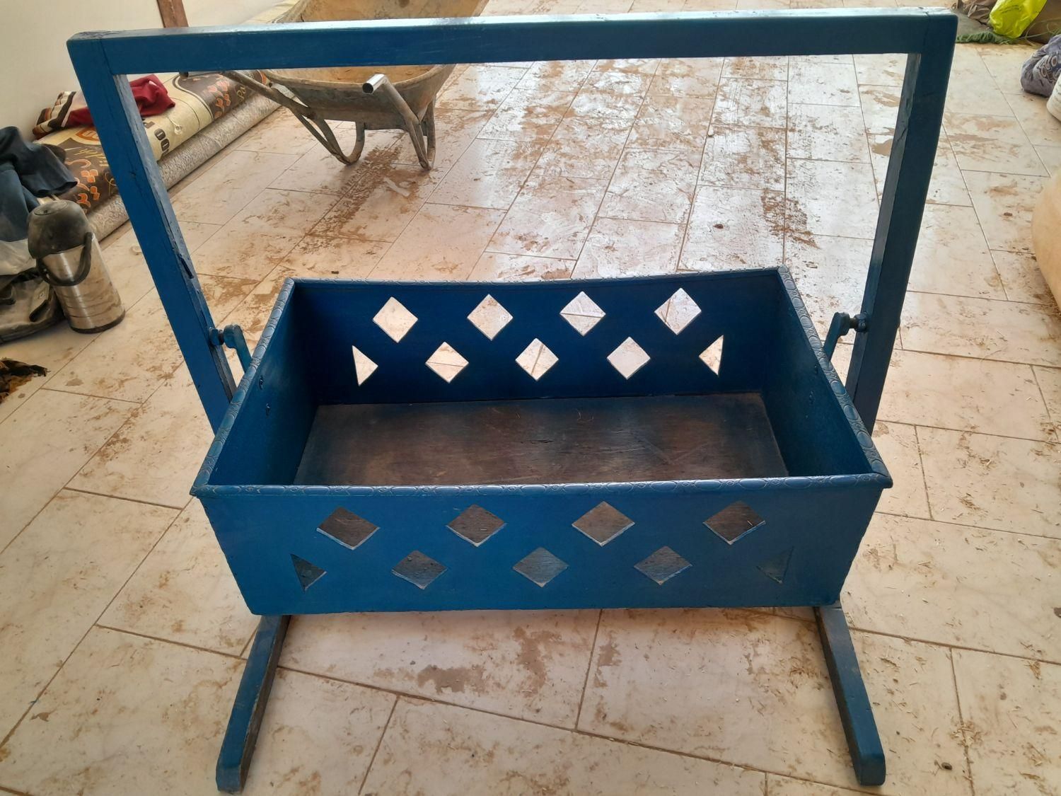 گهواره چوبی|اسباب و اثاث بچه|اسفراین, |دیوار