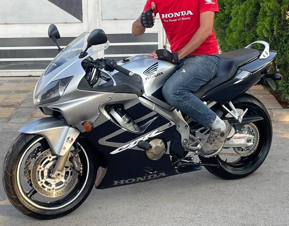 موتورسنگین cbr600f4i سندفرمان امام|موتورسیکلت|اصفهان, شهرک کوثر|دیوار