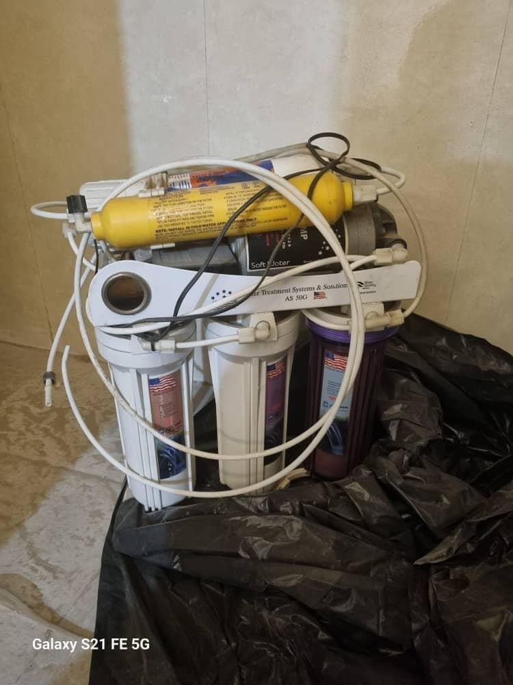 تاسیسات لوله کشی ، برق کشی و تعمیرات و نصب اسپیلت|خدمات پیشه و مهارت|قشم, |دیوار