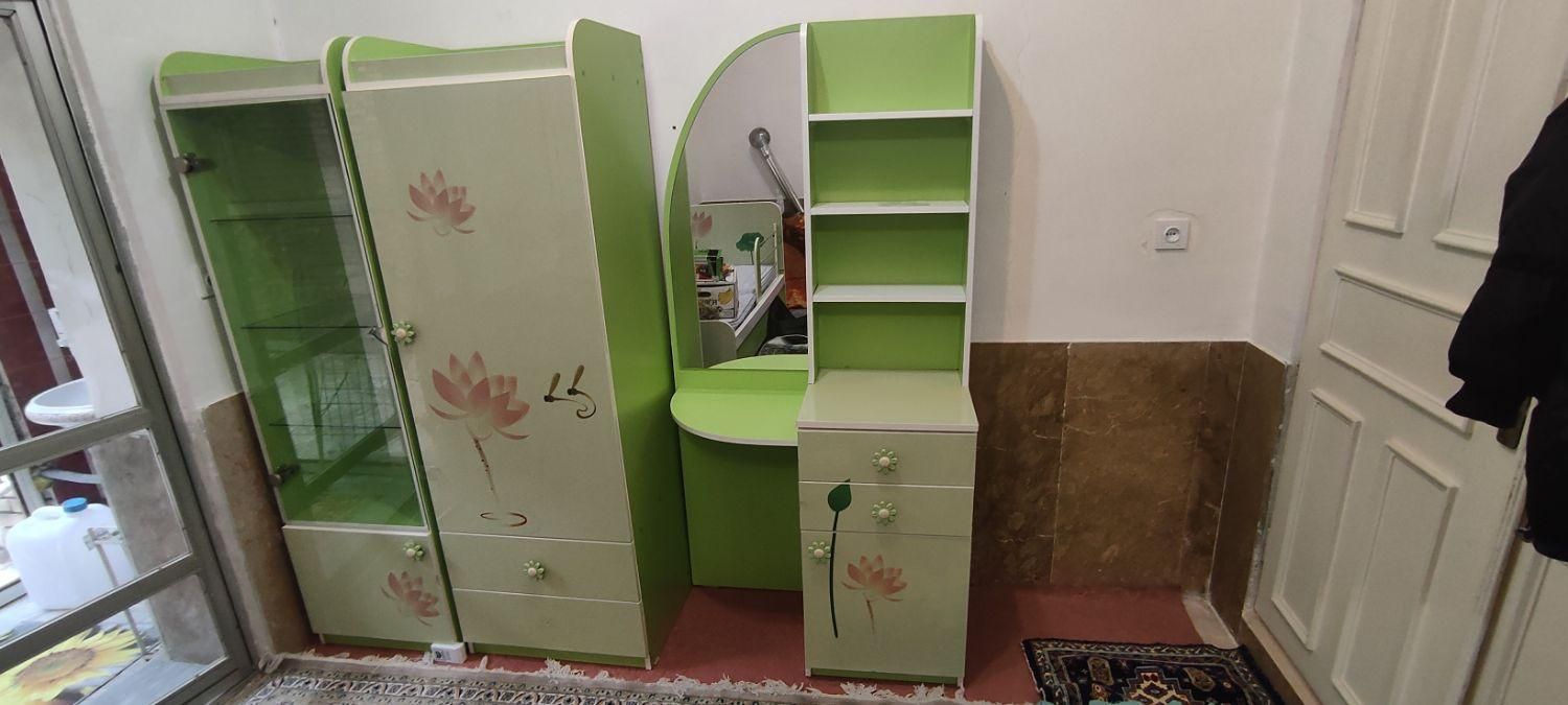 سرویس خواب نوجوان و‌ کودک|تخت و سرویس خواب|تبریز, |دیوار