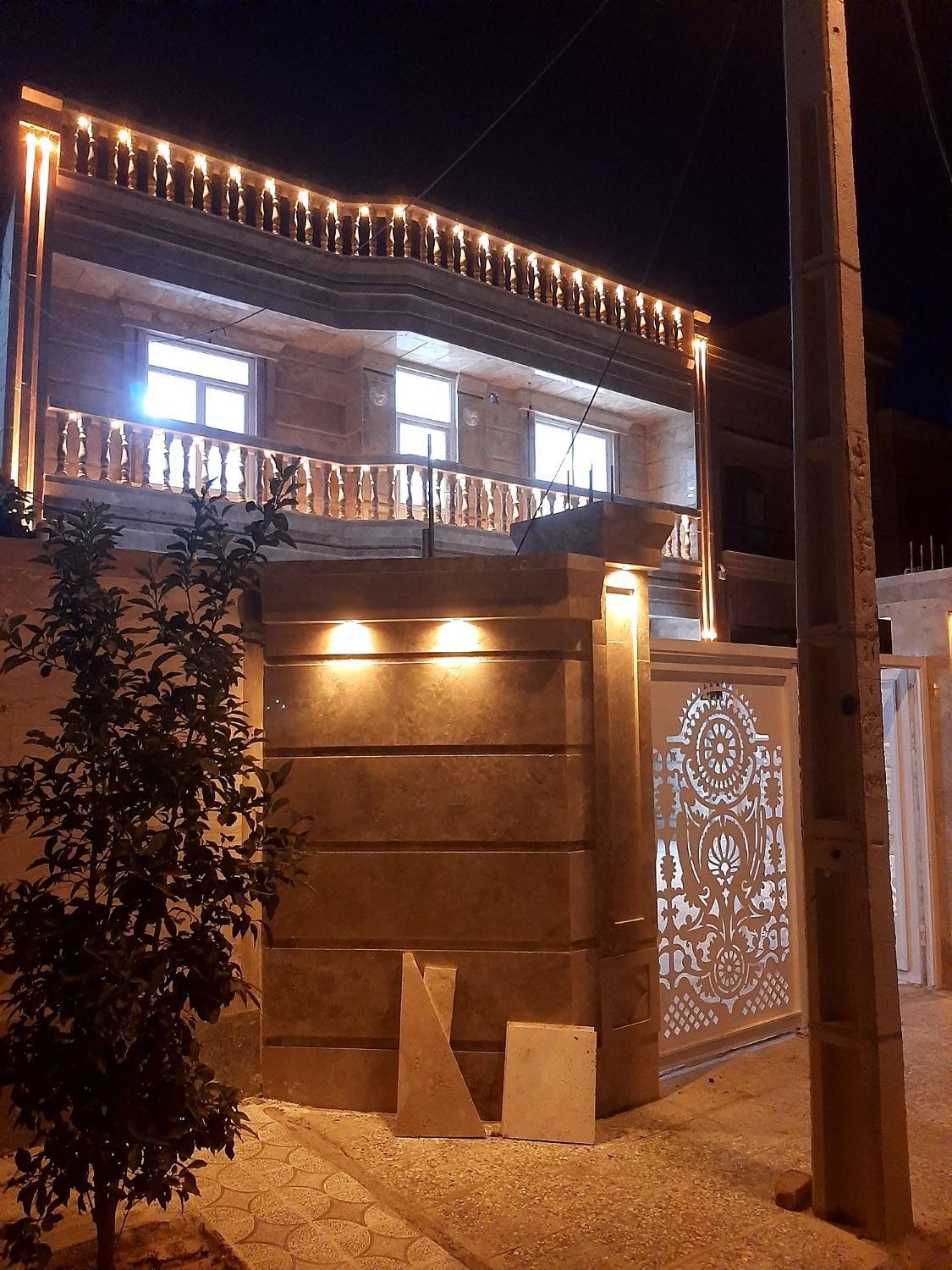 فروش خانه ویلایی۲طبقه فوق لوکس واقع در شهرک سامان|فروش خانه و ویلا|شیراز, ریشمک|دیوار