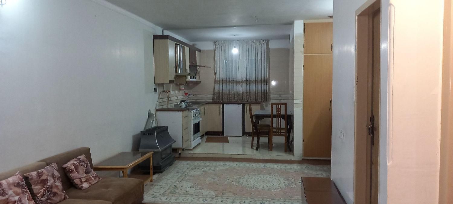 سوییت ۸۰ متری یکخوابه مرکزشهر|اجارهٔ کوتاهمدت آپارتمان و سوئیت|شاهرود, |دیوار