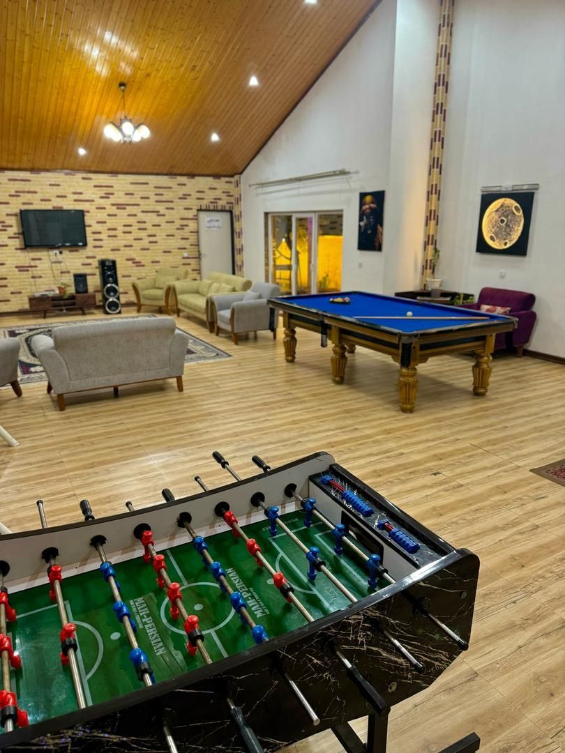 اجاره روزانه ویلا  باغ استخردار۴۵۰ متری ساحلی|اجارهٔ کوتاه‌مدت ویلا و باغ|سرخرود, |دیوار