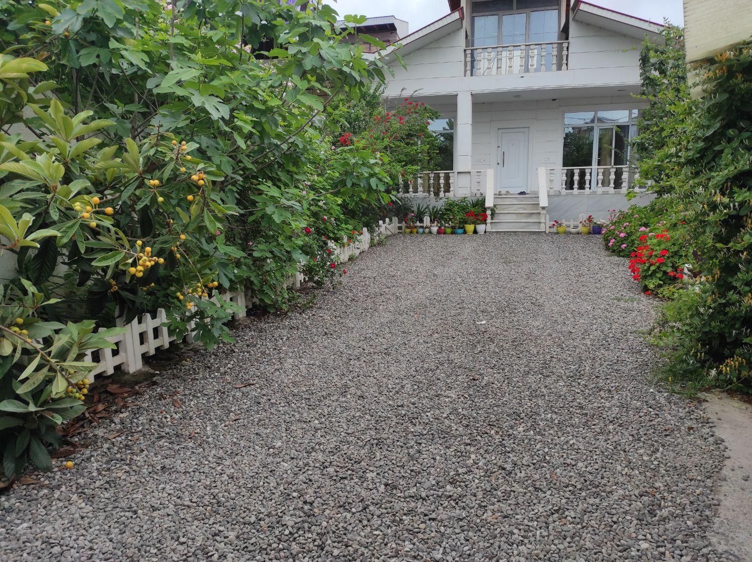 ویلا باغ دربست شیک|اجارهٔ کوتاهمدت ویلا و باغ|لاهیجان, بازکیاگوراب|دیوار