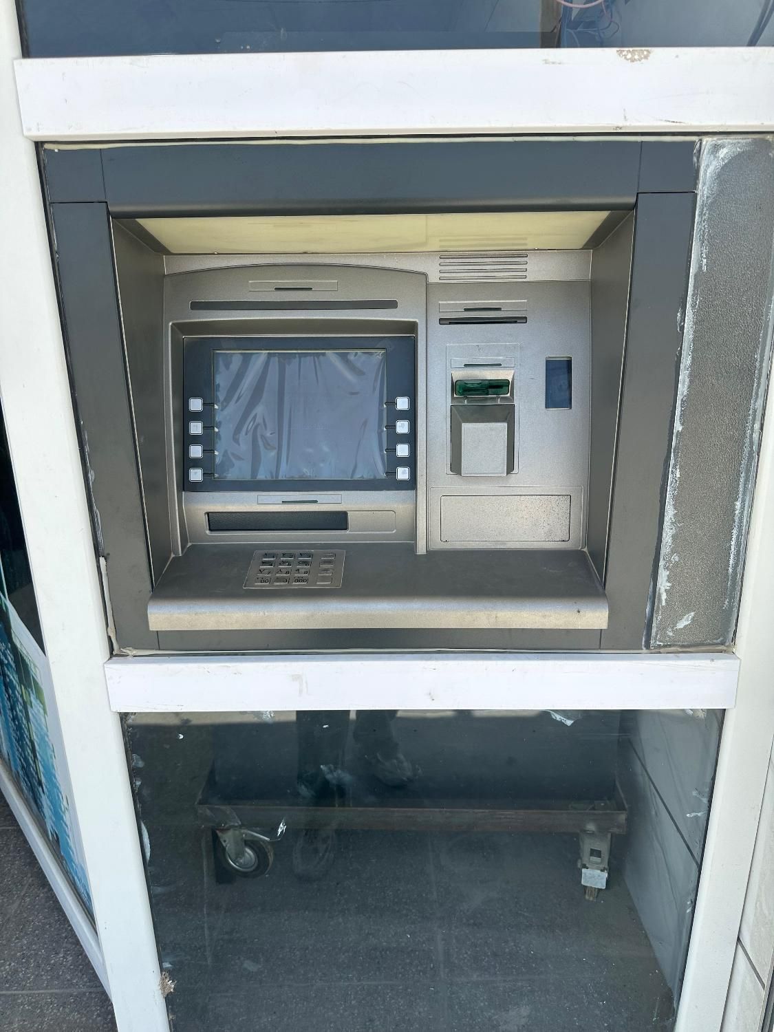 دستگاه عابر بانک ATM|فروشگاه و مغازه|شیراز, معالی‌آباد|دیوار