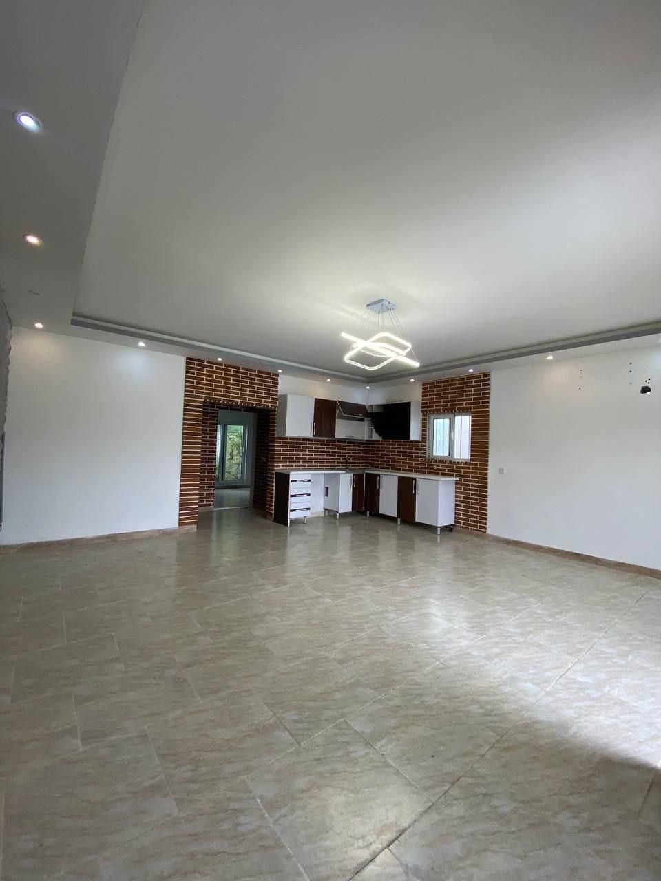 ویلا فلت نما اجری شیک/داخل شهرک قدیمی/سنددار|فروش خانه و ویلا|رویان, |دیوار