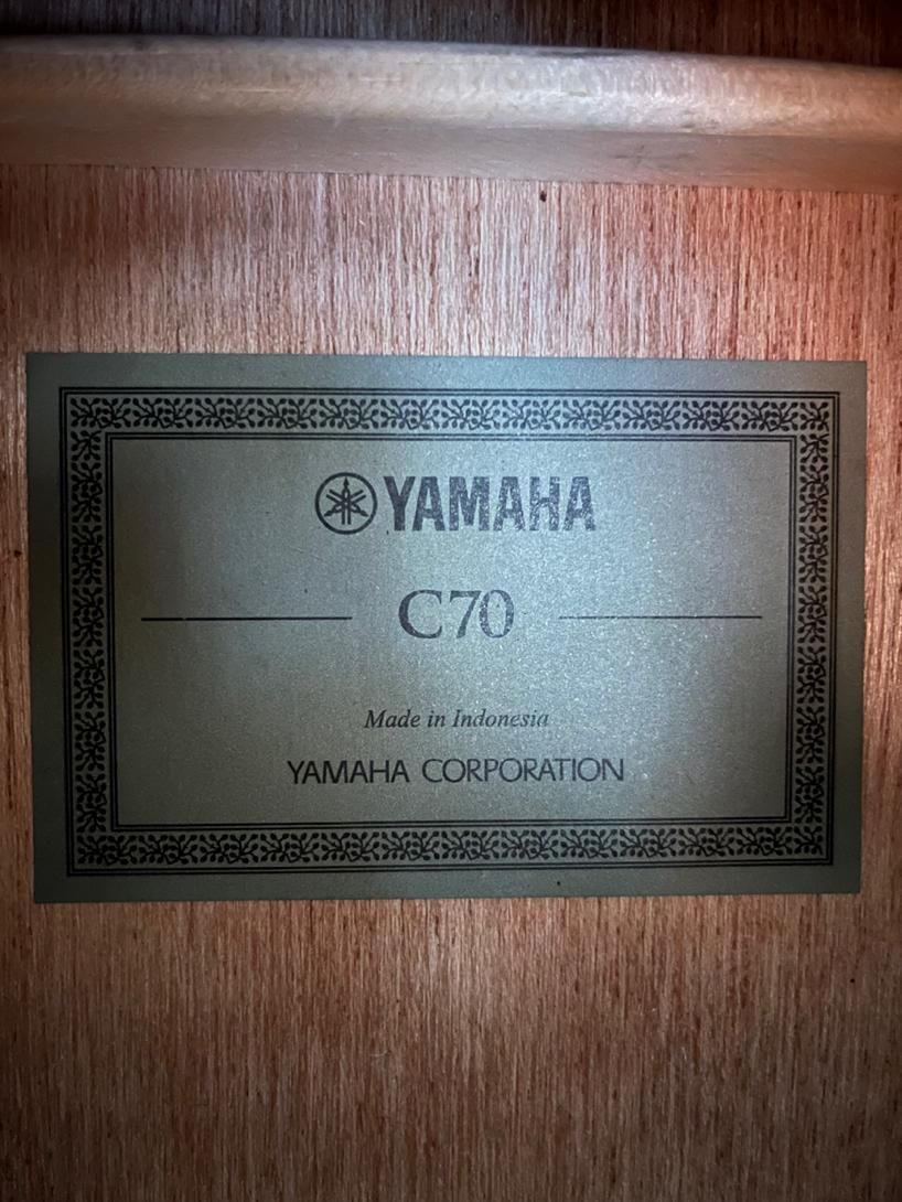 گیتار کلاسیک Yamaha C70 تمیز و سالم|گیتار، بیس، امپلیفایر|تهران, دهقان|دیوار