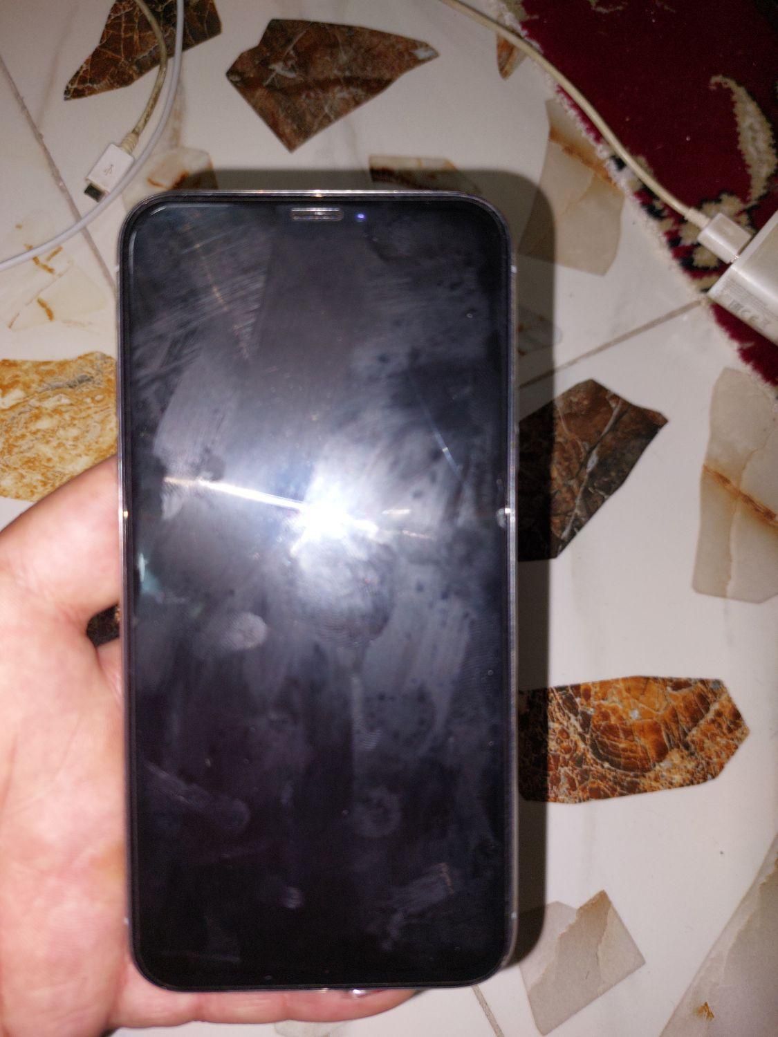 اپل iPhone X با حافظهٔ ۲۵۶ گیگابایت|موبایل|همدان, |دیوار