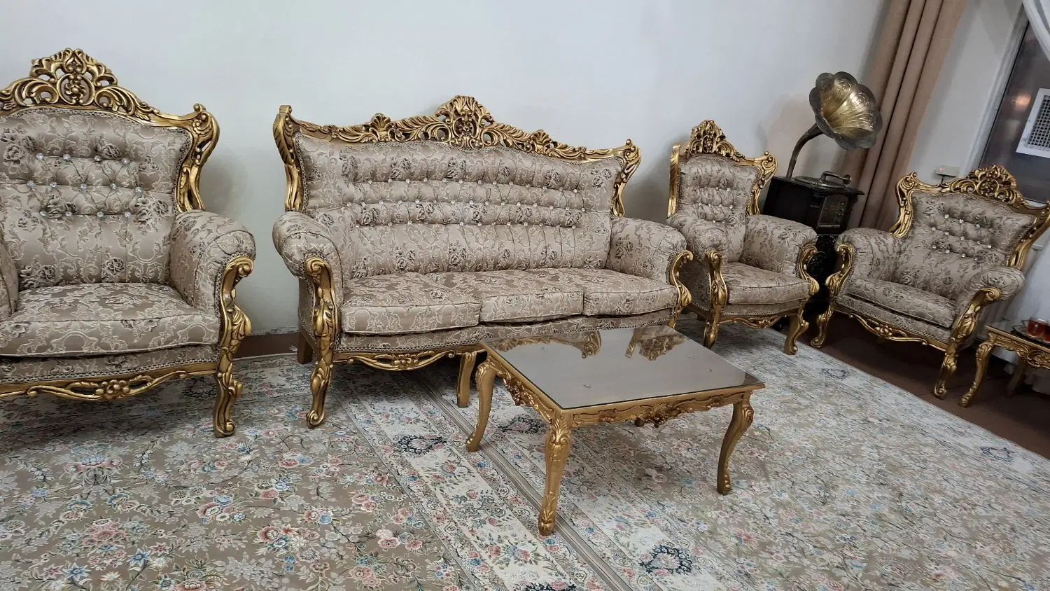مبل سلطنتی ،بوفه،میزکنسول،میز تی وی|مبلمان خانگی و میز عسلی|تهران, شهید فکوری|دیوار