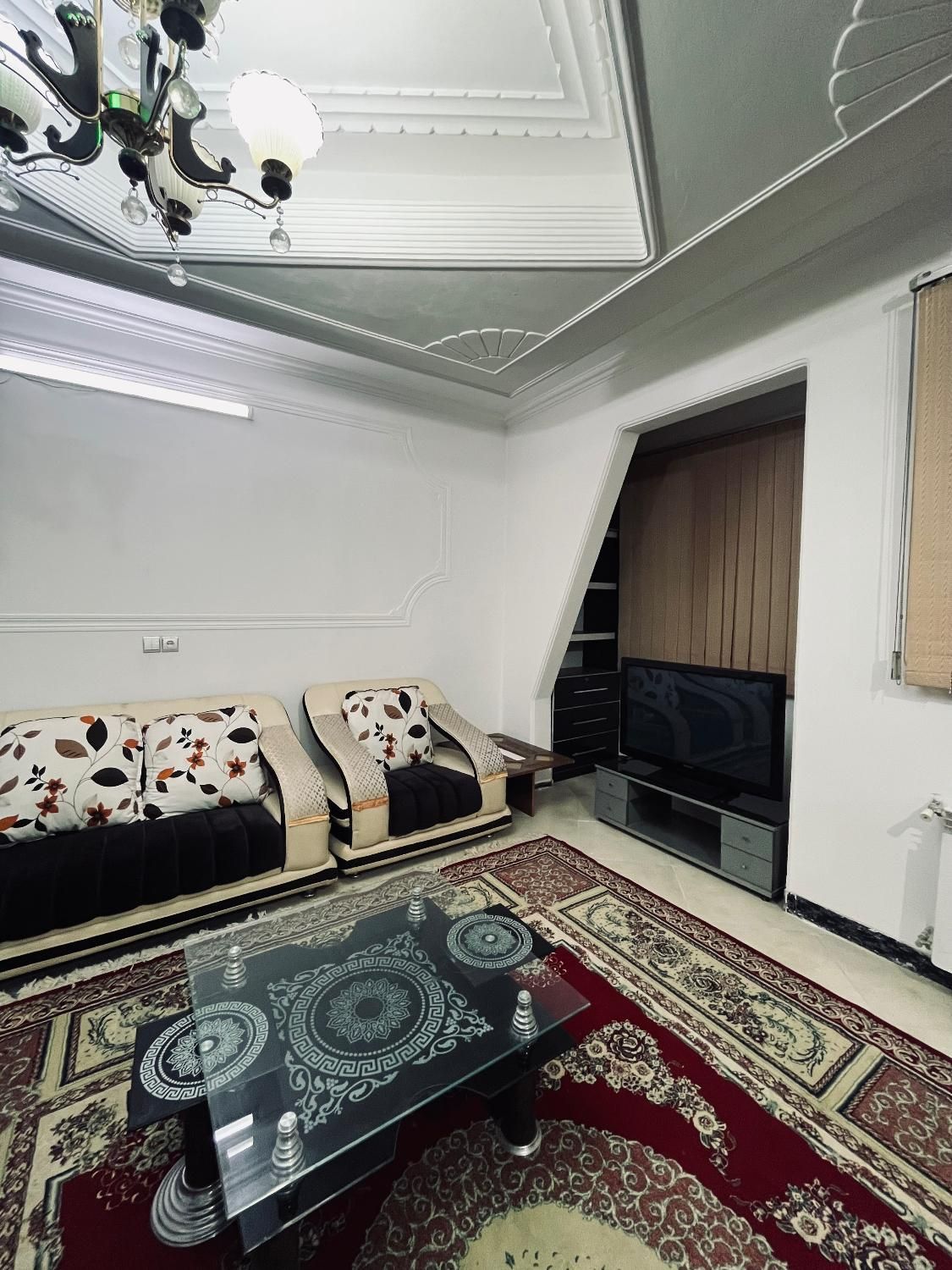 واحد مستقل بلوارپزشک|اجارهٔ کوتاه‌مدت آپارتمان و سوئیت|کرمان, |دیوار