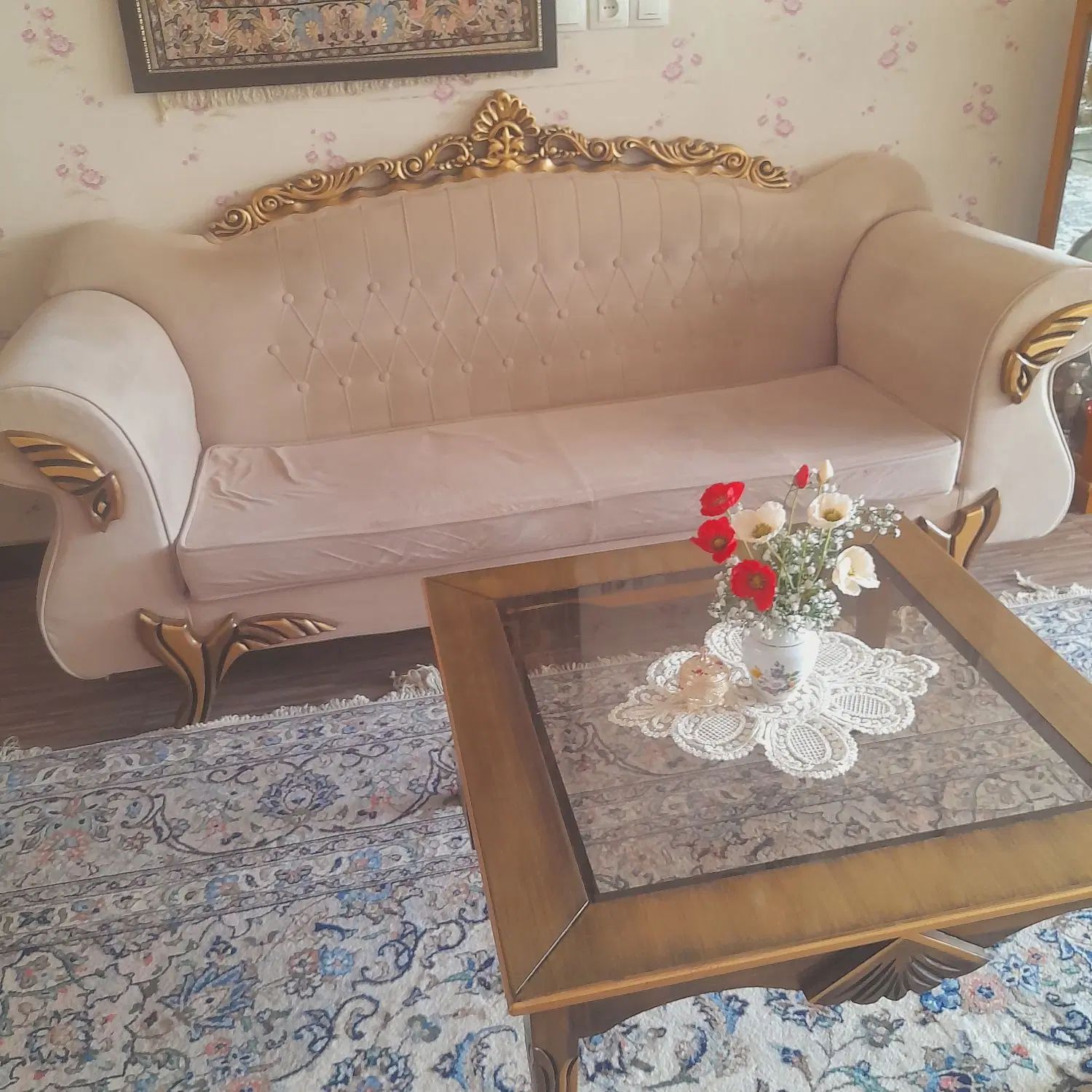 دوعددکاناپه مبل ۵نفره|مبلمان خانگی و میز عسلی|اصفهان, عسگریه|دیوار