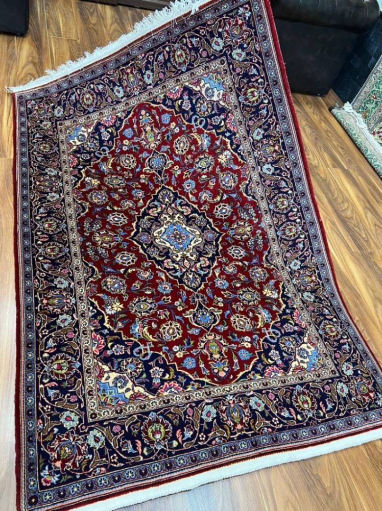 یک تخته قالیچه طول ۱/۸۵ عرض ۱/۳۰ کرک کاشان|فرش|تهران, بازار|دیوار