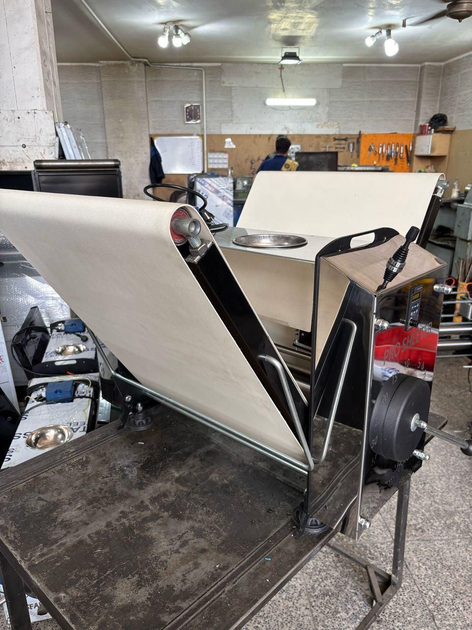 پهن کن خمیر کروسان و فوندانت|فروشگاه و مغازه|مشهد, امیریه|دیوار