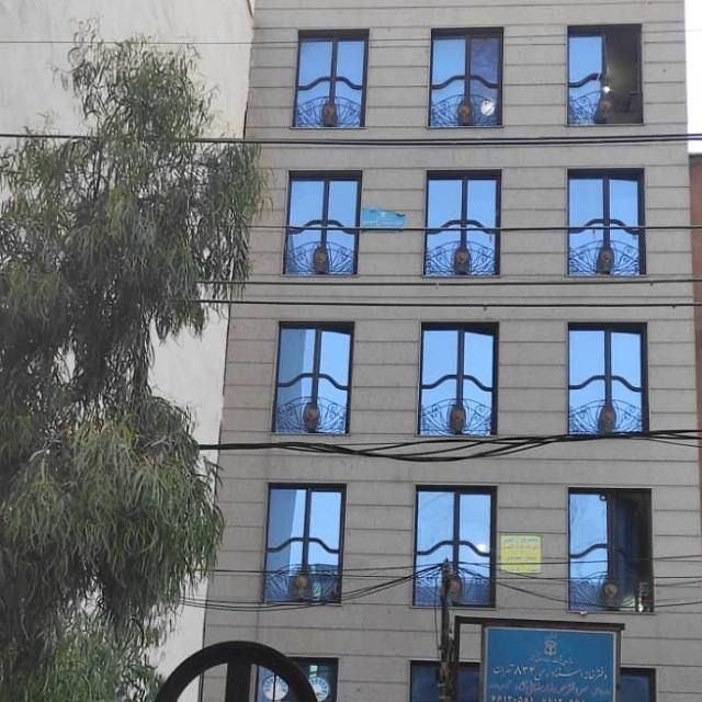 اجاره دفتر سند اداری در میدان انقلاب|اجارهٔ دفتر کار، اتاق اداری، مطب|تهران, جمال‌زاده|دیوار