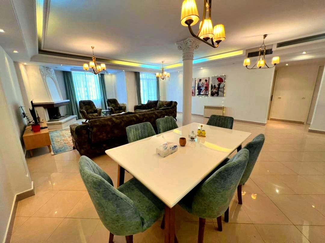 آپارتمان مبله دو خواب  تراس دار ولنجک|اجارهٔ کوتاه‌مدت آپارتمان و سوئیت|تهران, ولنجک|دیوار