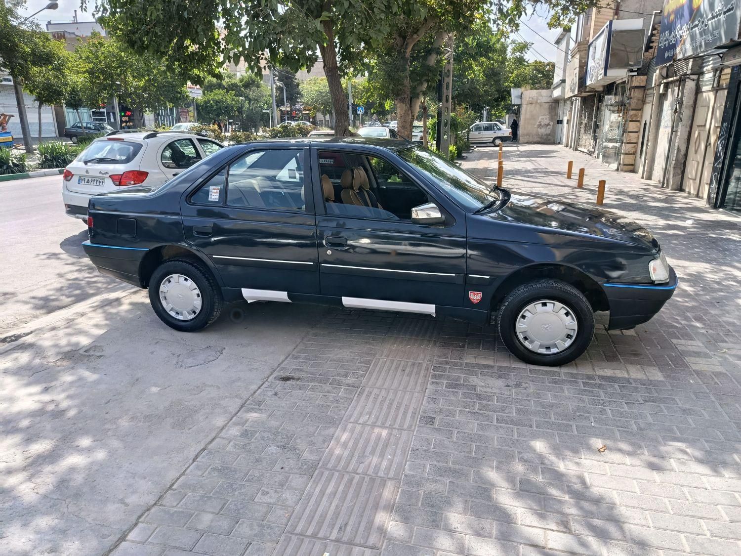 پژو 405 جی ال ایکس (GLX)، مدل ۱۳۸۳|خودرو سواری و وانت|مشهد, عبادی|دیوار