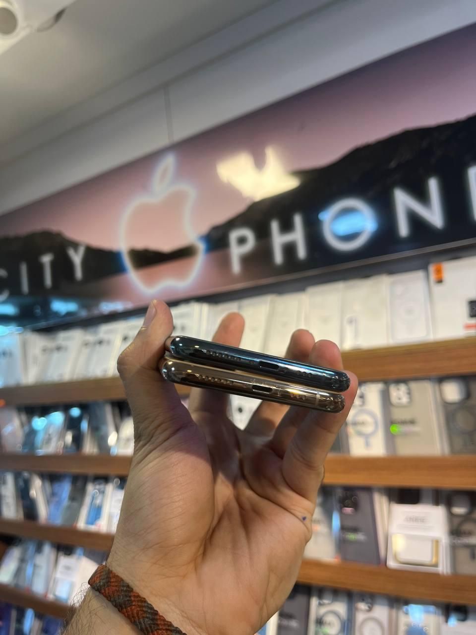 اپل IPhone 11 Pro حافظه ۲۵۶گیگابایت درحدنو|موبایل|رشت, منظریه|دیوار