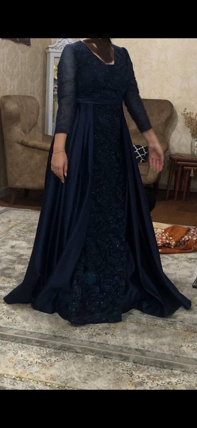 لباس مجلسی|لباس|ایلام, |دیوار