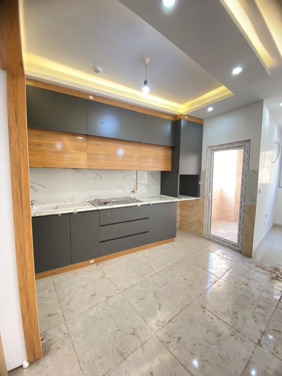 آپارتمان صفر ۹۸متر*سندتکبرگ فقط3.800* یخسازی|فروش آپارتمان|رشت, یخسازی|دیوار