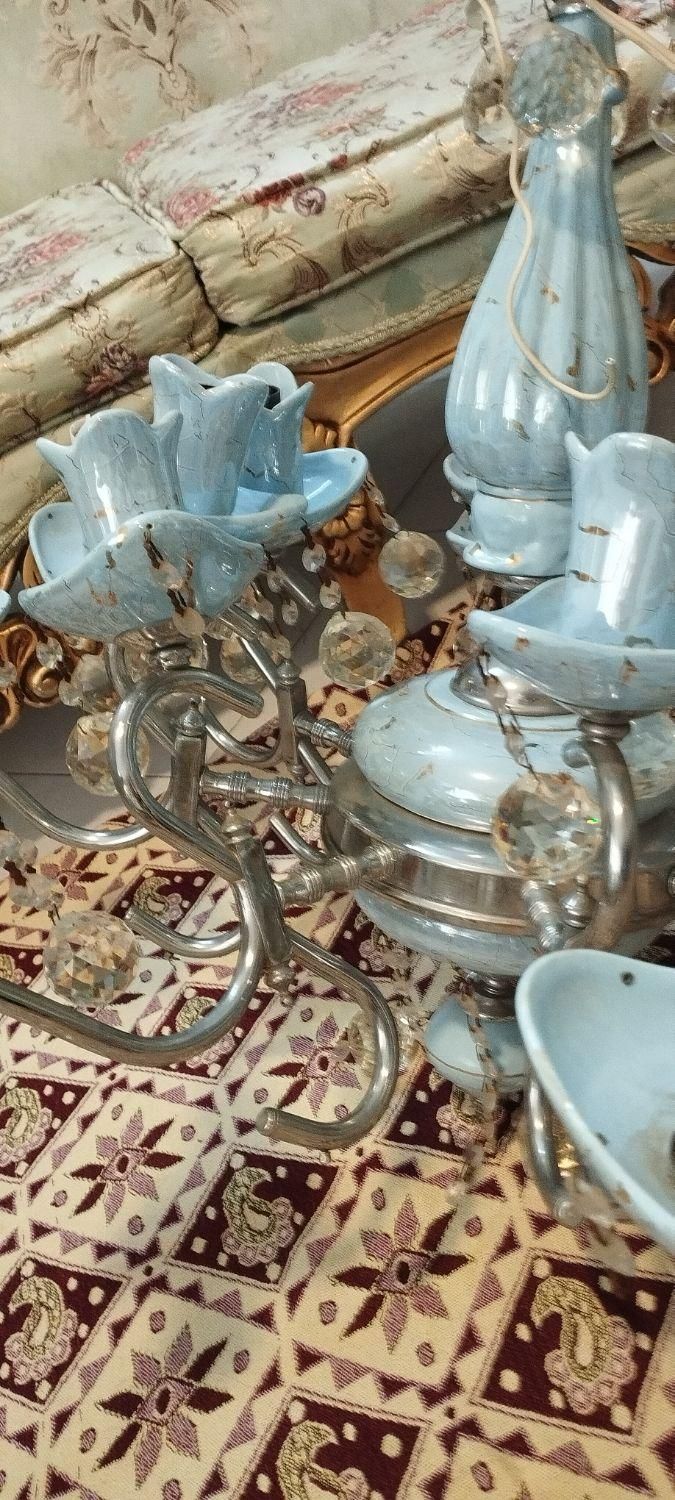 لوستر رنگ آبی ۸ شاخه|لوستر و چراغ آویز|مشهد, شهید فرامرز عباسی|دیوار