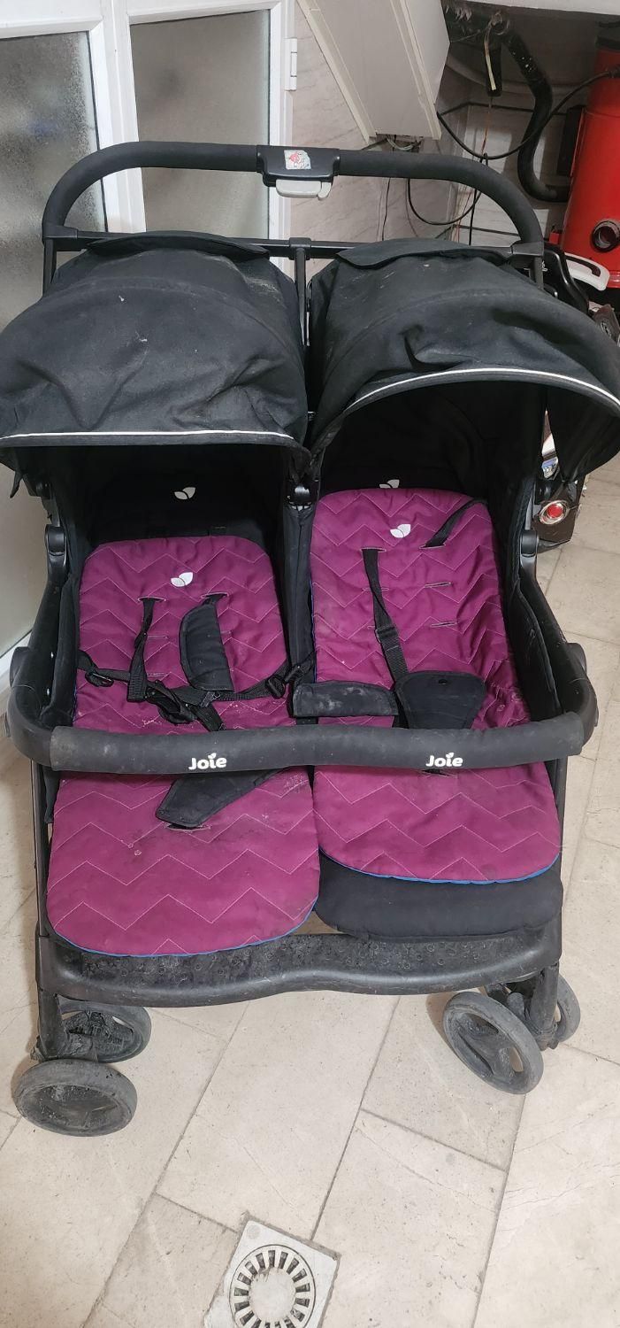 گالسکه دوقلو کاملا سالم و نو مارک جویی|کالسکه و لوازم جانبی|شیراز, شهرک گلدشت حافظ|دیوار