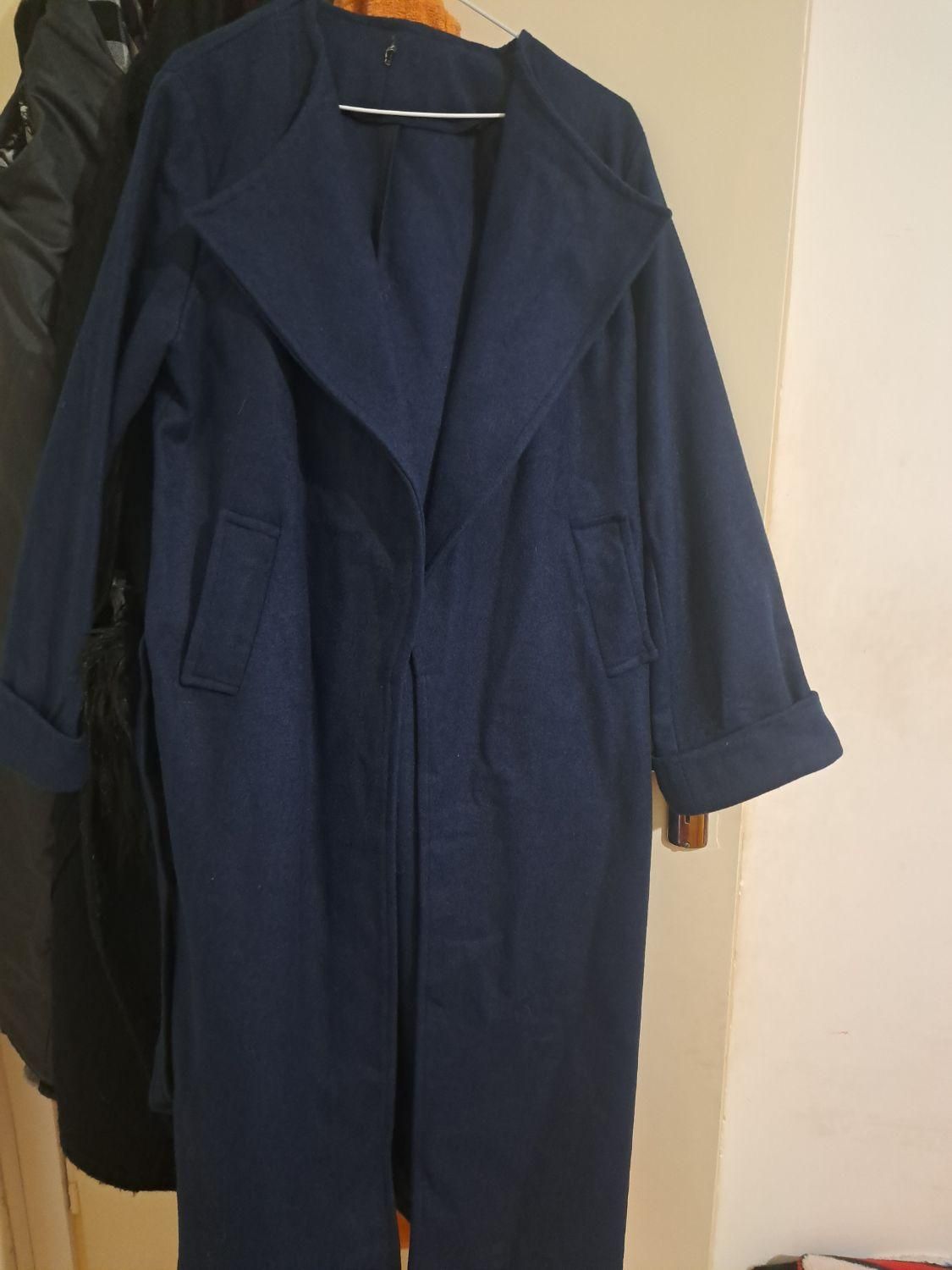 پالتو فوتر کوبیده نوی نو اصلا استفاده نشده|لباس|میاندوآب, |دیوار