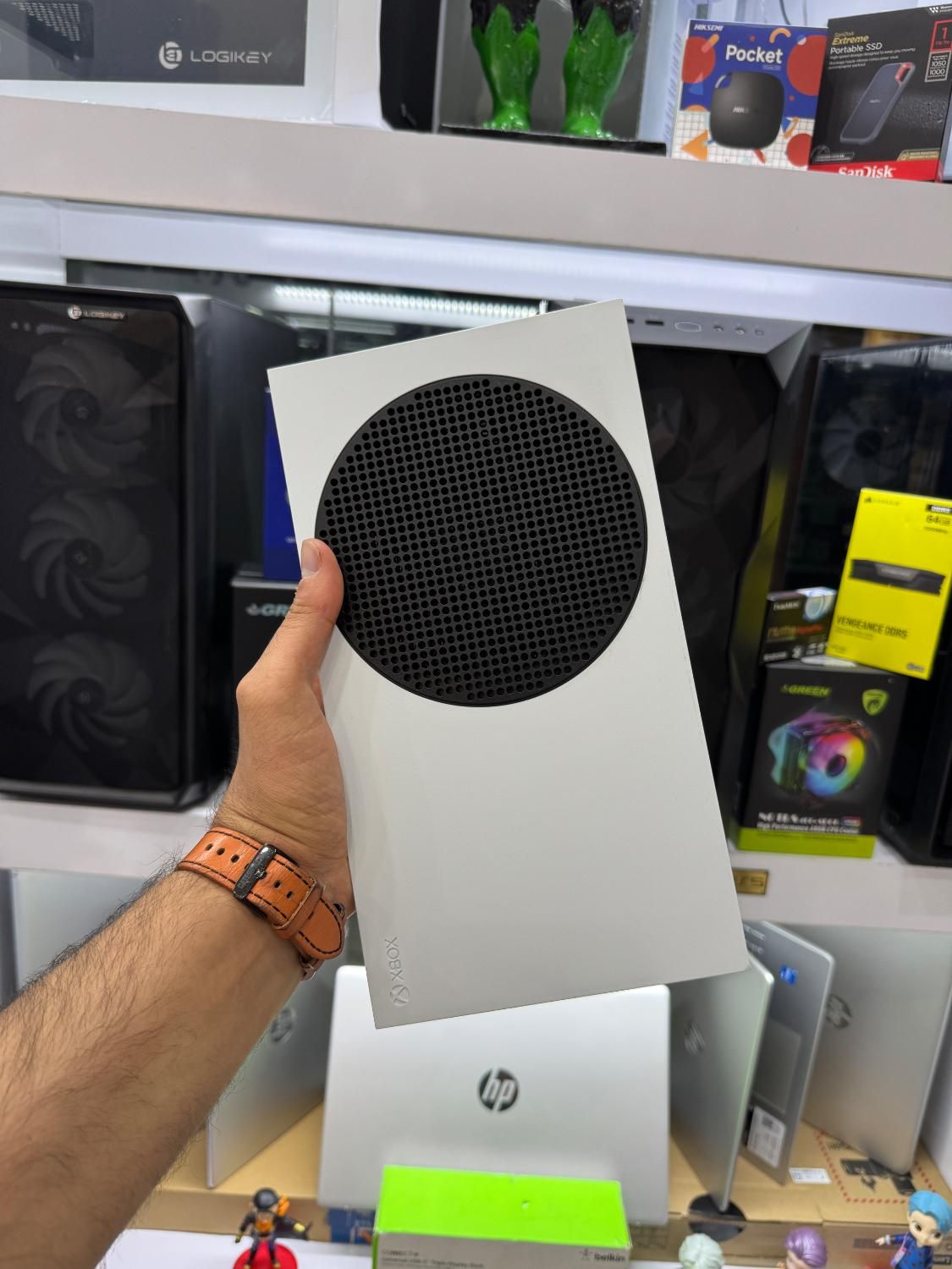 XBOX S با هارد ۵۱۲ گیگ تک دسته فول گیم|کنسول، بازی ویدئویی و آنلاین|اهواز, نادری|دیوار