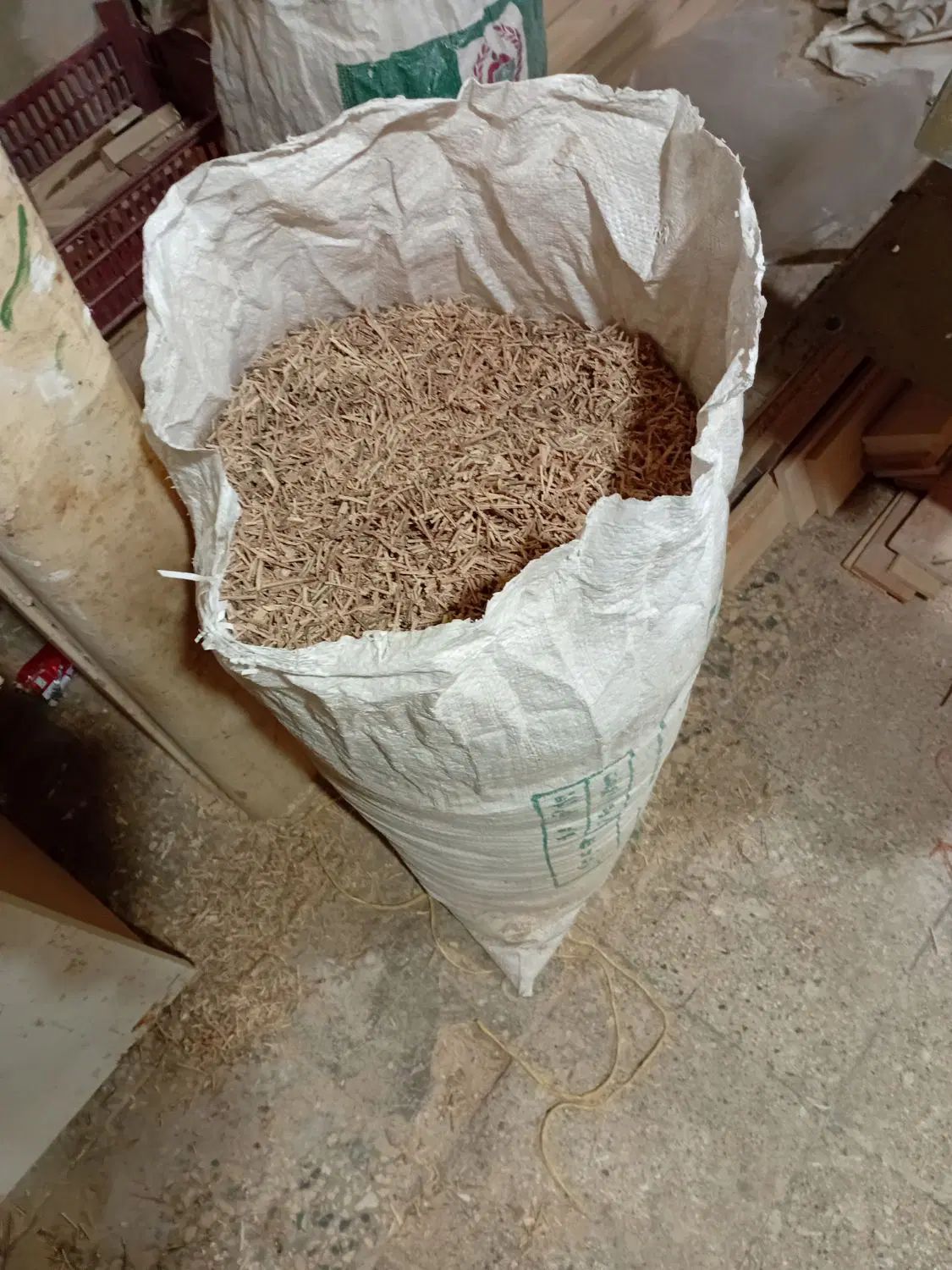 پوشال چوب مرغ خرگوش خروس پرنده همستر طوطی|لوازم جانبی حیوانات|کرج, حیدرآباد|دیوار