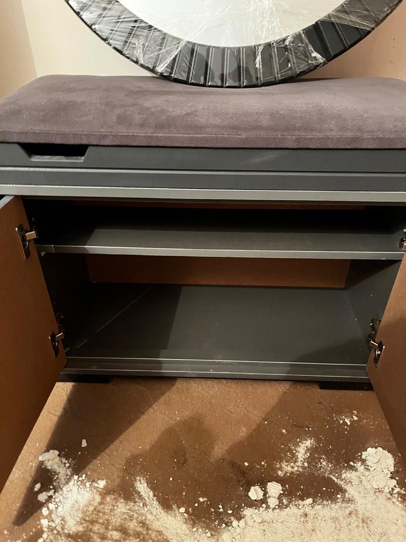 وسیله آرایشگری-پاف،کنسول وجاکفشی+آینه گرد دیوارکوب|مبلمان خانگی و میز عسلی|قزوین, |دیوار