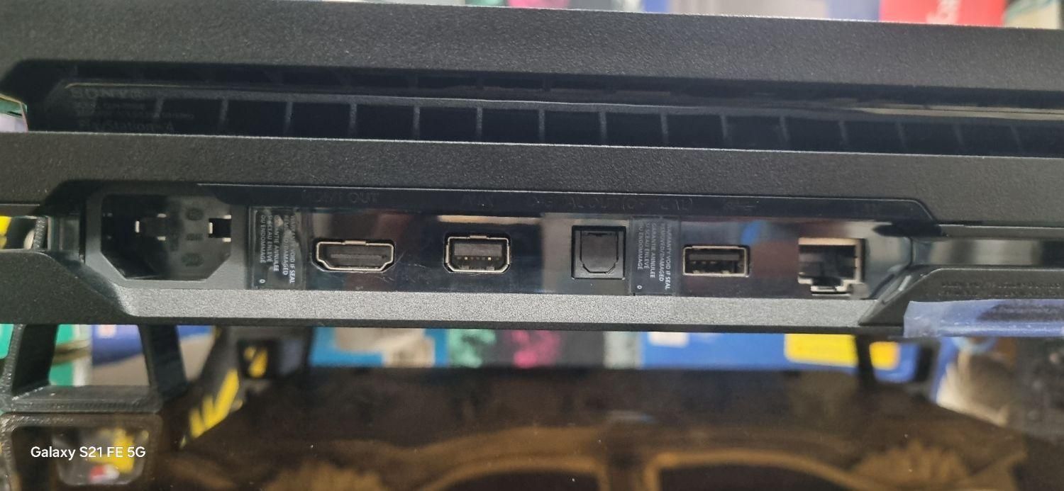 ps4 pro پلمپ با تمام تجهیزات قابل کپی خور|کنسول، بازی ویدئویی و آنلاین|یزد, |دیوار