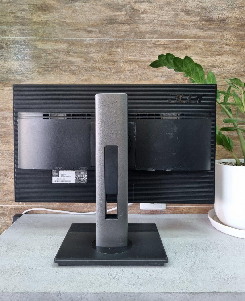 مانیتور ۲۴ اینچ Acer B246|قطعات و لوازم جانبی رایانه|یزد, |دیوار