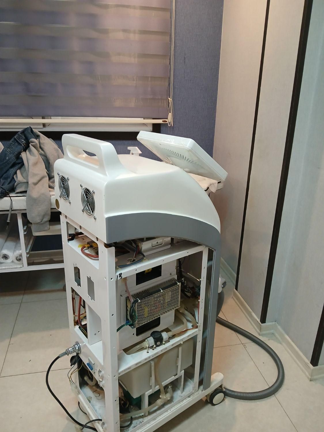 تعمیر لیزر،هایفو،تجهیزات زیبایی وپزشکی|خدمات پیشه و مهارت|رشت, سعدی (تختی)|دیوار