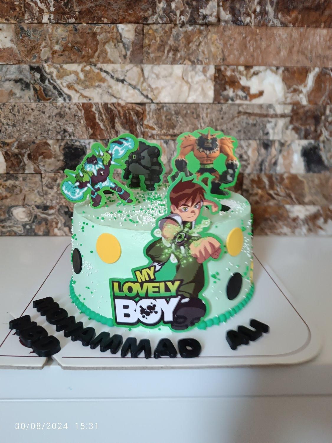 کیک تولد خونگی|خوردنی و آشامیدنی|شاهین‌شهر, خانه کارگر|دیوار