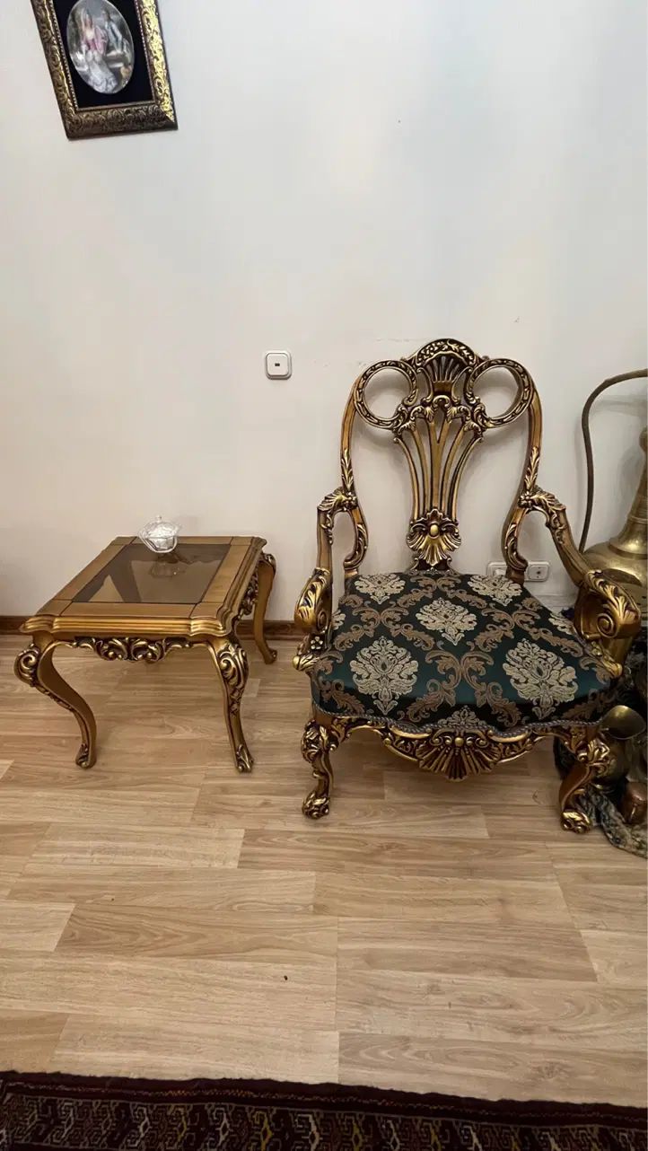 مبل استیل کلاسیک در حد نو|مبلمان خانگی و میز عسلی|تهران, ونک|دیوار