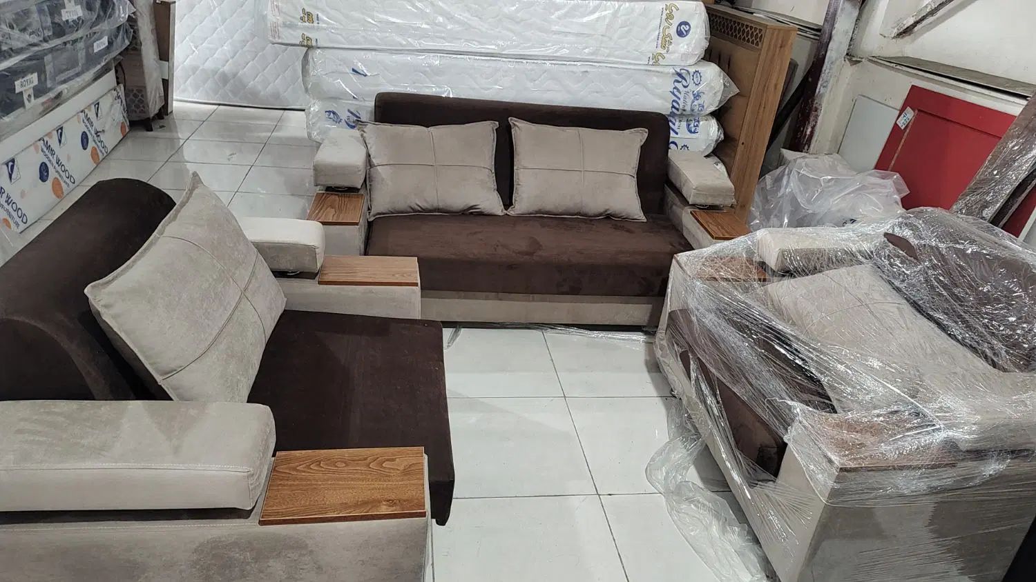 مبل تخت خواب شو تک نفره و دو نفره قیمت مقطوع است|مبلمان خانگی و میز عسلی|نوشهر, |دیوار