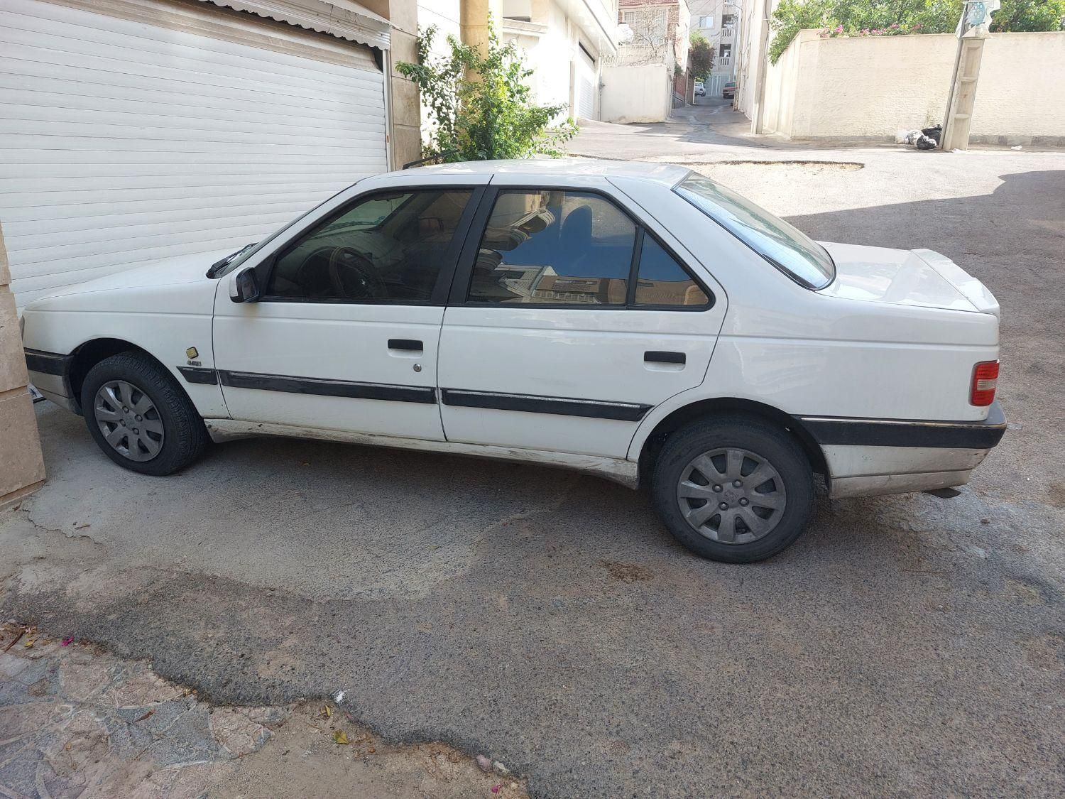 پژو 405 SLX موتورTU5، مدل ۱۳۹۷|خودرو سواری و وانت|شیراز, ارم|دیوار