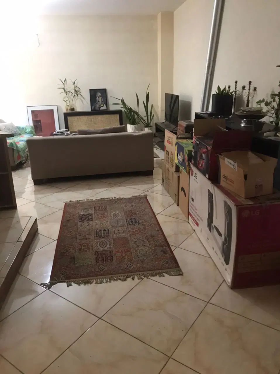 ۸۰ متر  زوج.مجردبدون مالک با آسانسور زیر قیمت|اجارهٔ آپارتمان|تهران, بهارستان|دیوار