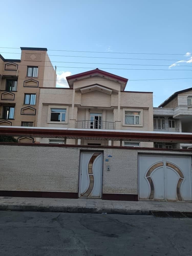 اجاره آپارتمان ۱۴۰ متری طبقه ۱ خیابان فاضل 1|اجارهٔ آپارتمان|ارومیه, |دیوار