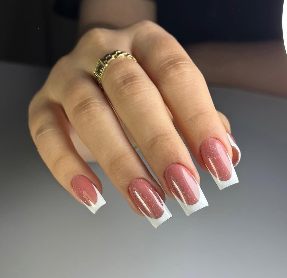 تخفیف کاشت ناخن|خدمات آرایشگری و زیبایی|اردبیل, |دیوار